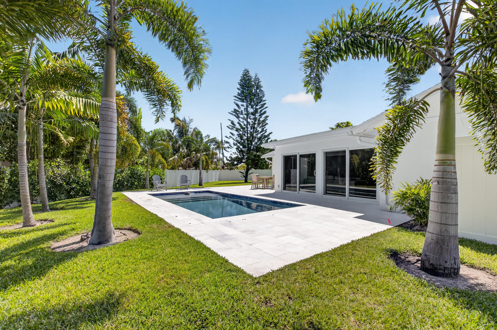 135 Se 28th Court - Photo 48