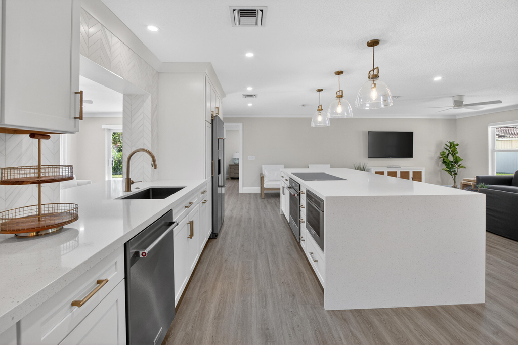 135 Se 28th Court - Photo 5