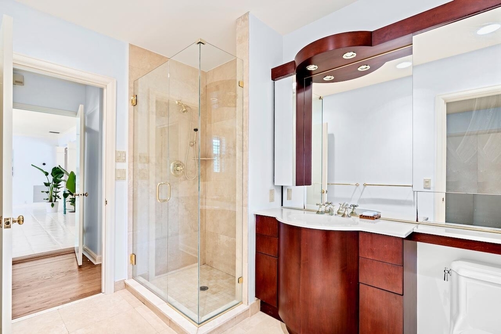 1421 N Lake Way - Photo 13