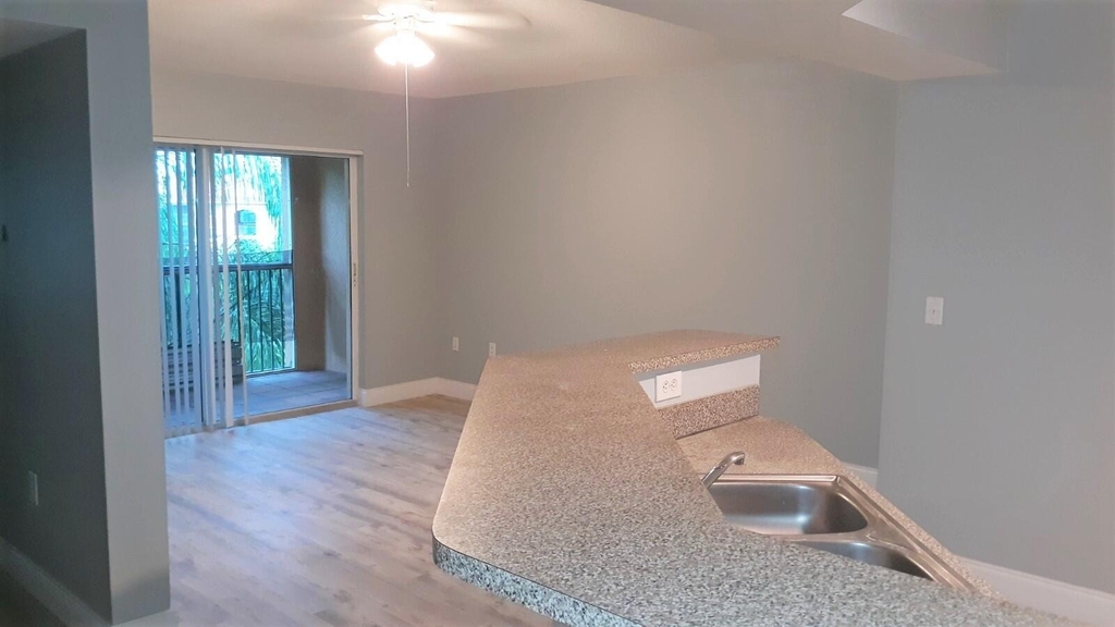 3818 Nw Adriatic Lane - Photo 6