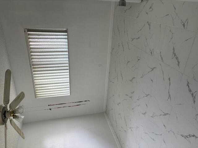 7840 Nw 50th Street - Photo 12