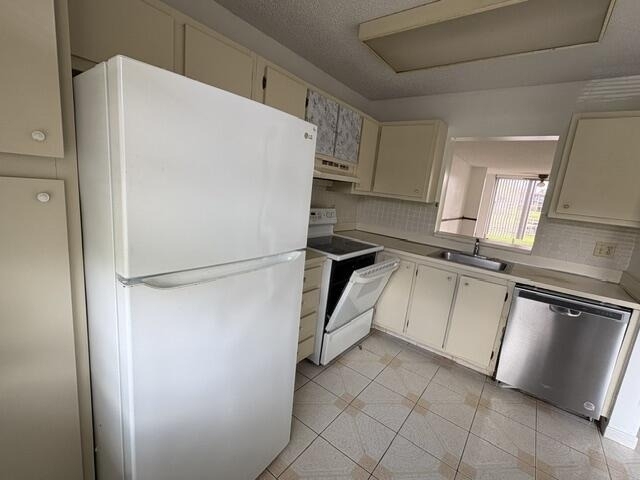 7840 Nw 50th Street - Photo 16