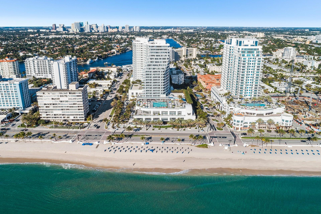 3101 Bayshore Drive - Photo 0