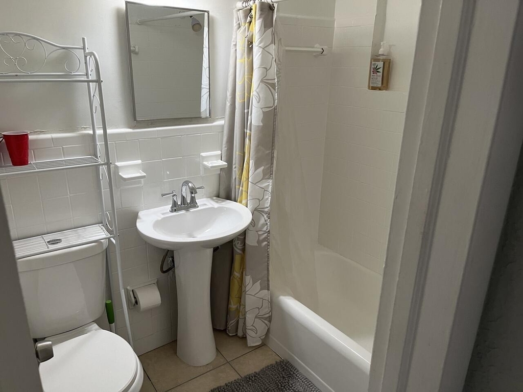 813 9th Avenue N - Photo 8