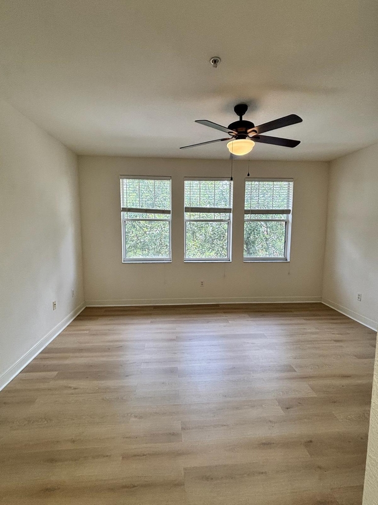 767 Millbrae Court - Photo 14