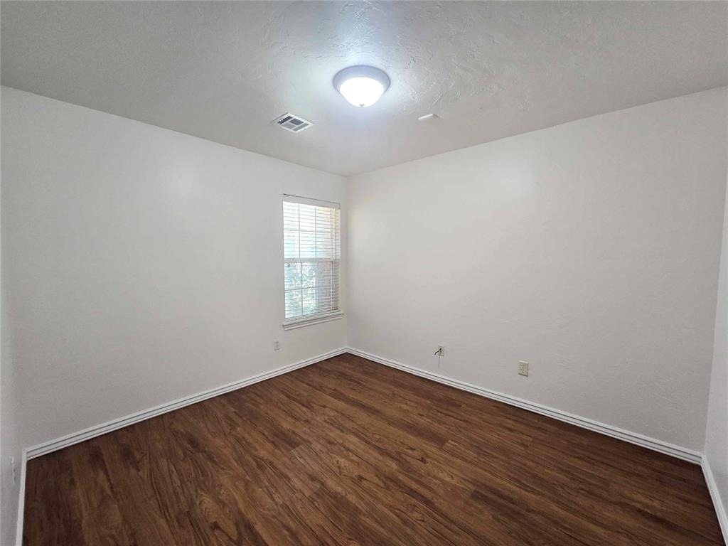 16001 Korie Drive - Photo 18