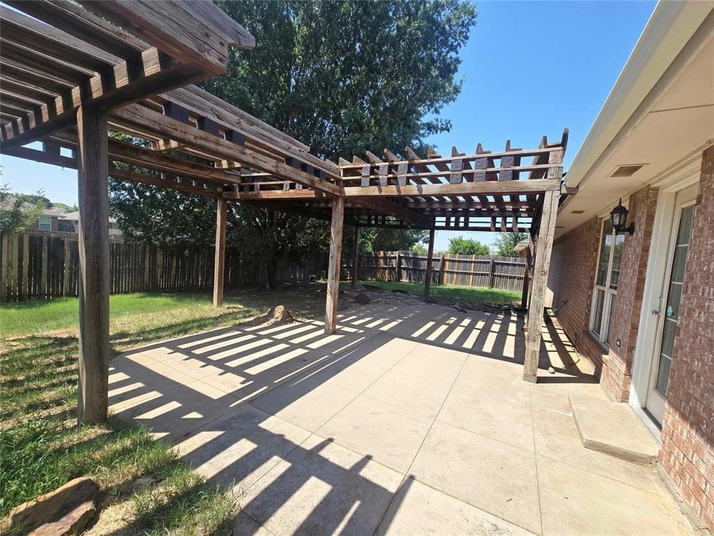 16001 Korie Drive - Photo 22