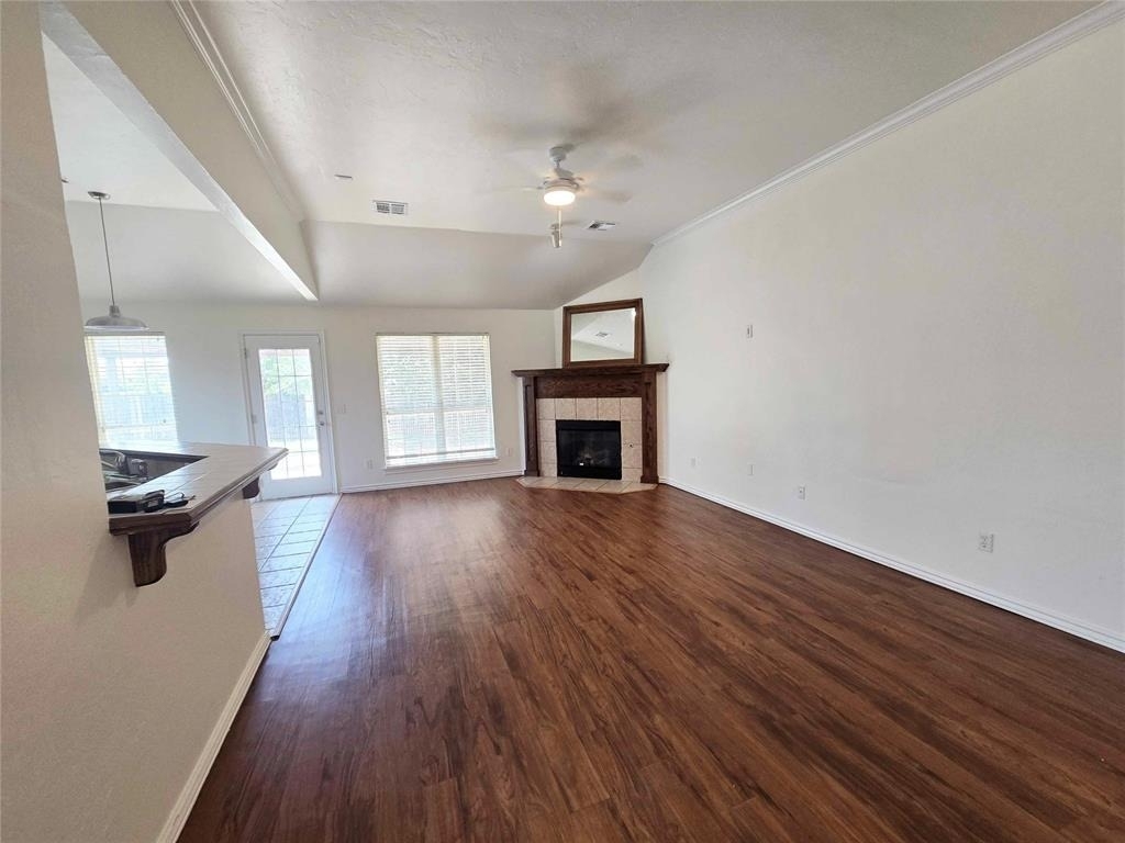 16001 Korie Drive - Photo 4
