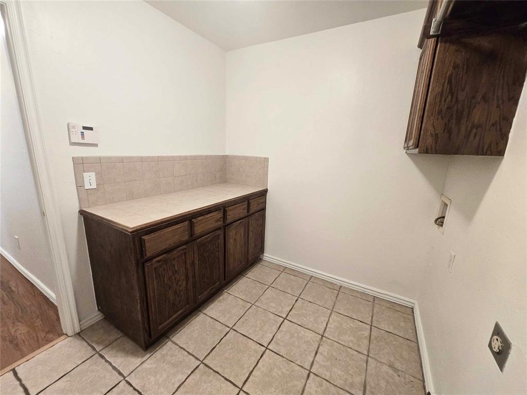 16001 Korie Drive - Photo 21