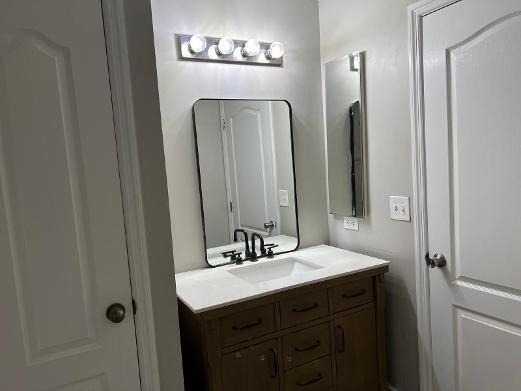 6012 Elaine Avenue N - Photo 5