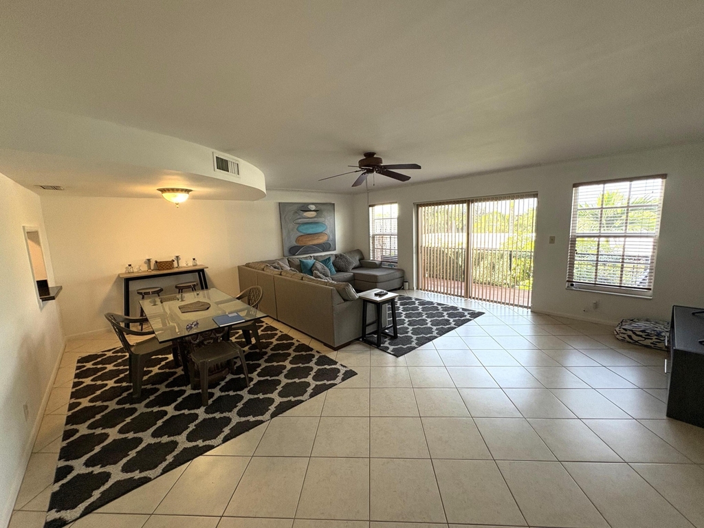 640 Tennis Club Drive - Photo 1