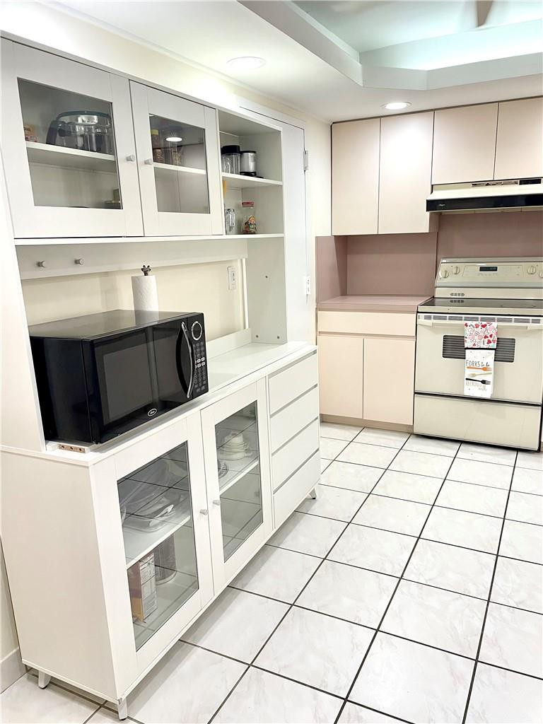 1149 Hillsboro Mile - Photo 3