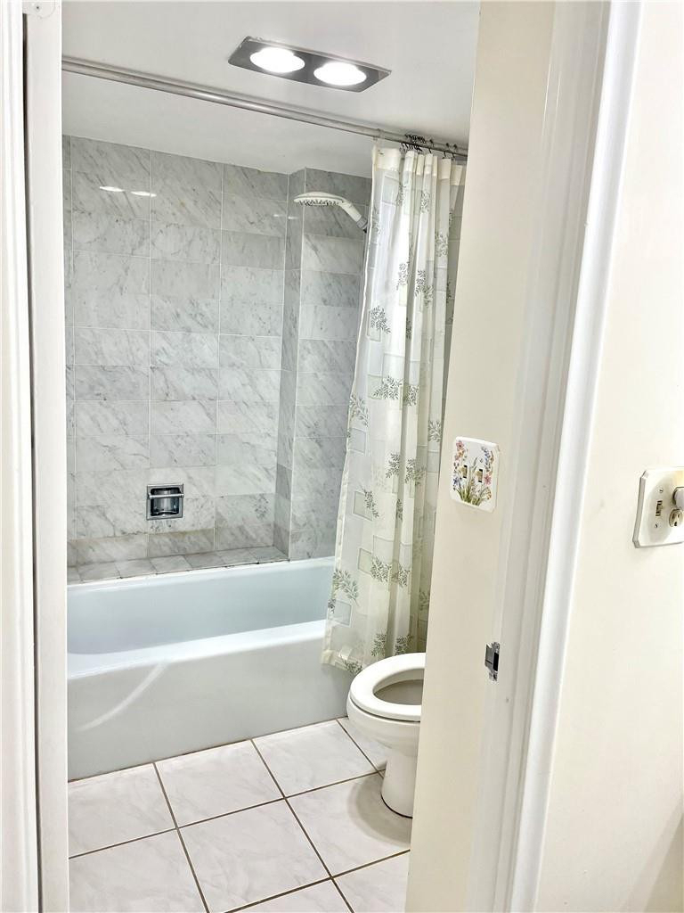 1149 Hillsboro Mile - Photo 16