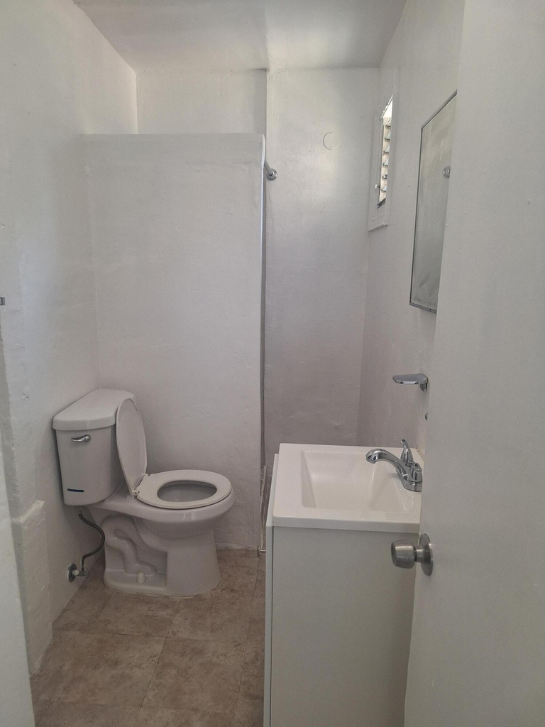 3007 Nw 59th Street - Photo 6