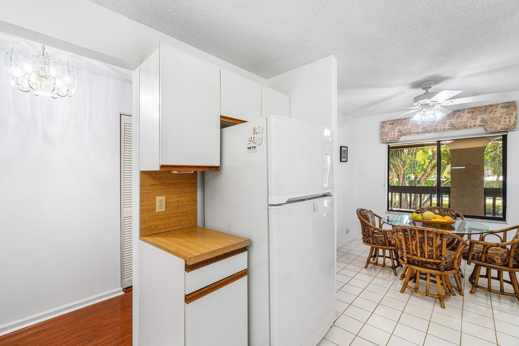 10137 Mangrove Drive - Photo 12