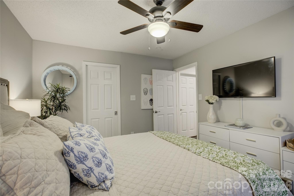 2506 Cranbrook Lane - Photo 23