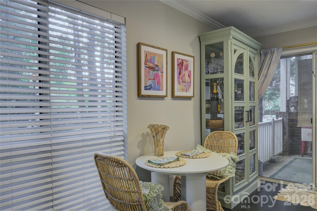 2506 Cranbrook Lane - Photo 7