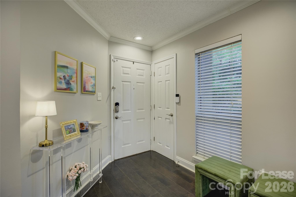 2506 Cranbrook Lane - Photo 3