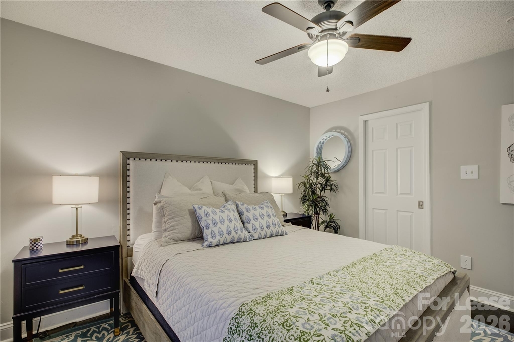 2506 Cranbrook Lane - Photo 22
