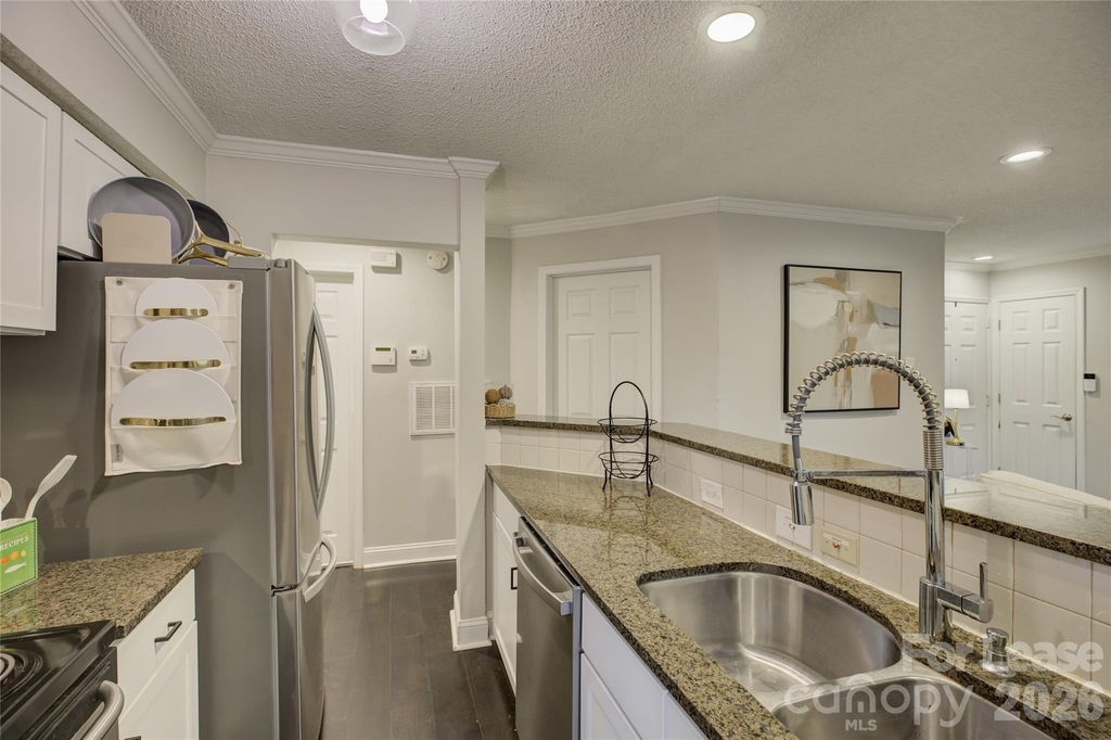 2506 Cranbrook Lane - Photo 18