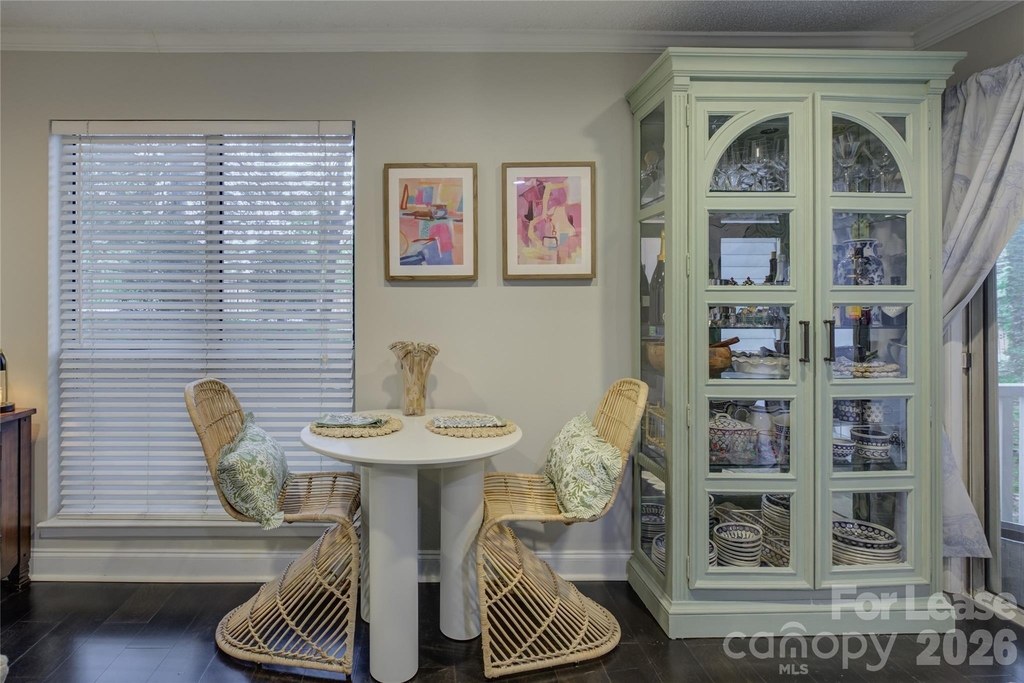 2506 Cranbrook Lane - Photo 8