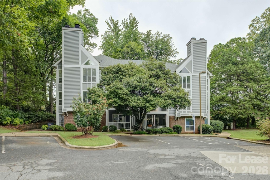 2506 Cranbrook Lane - Photo 1