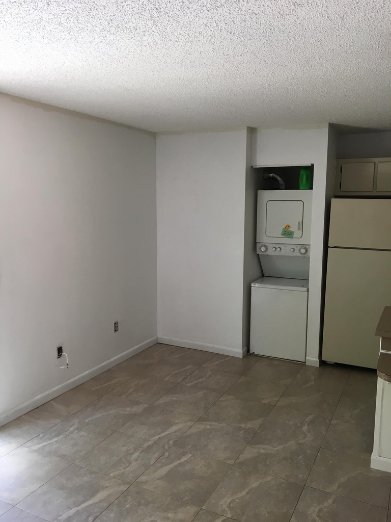 1834 My Pl Lane - Photo 1