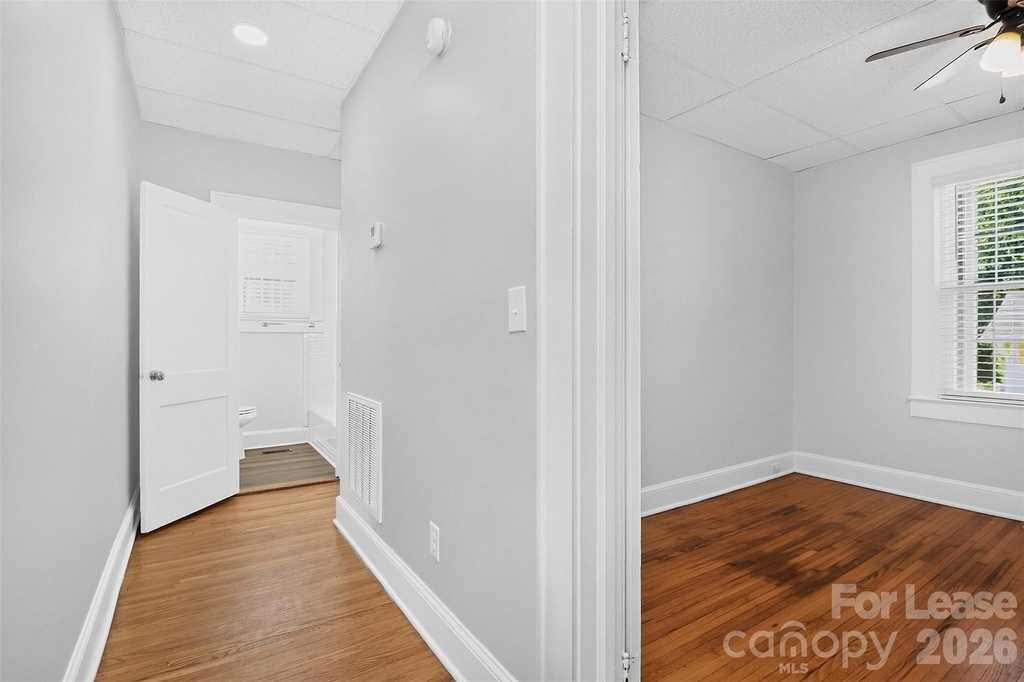 912 S York Street - Photo 14