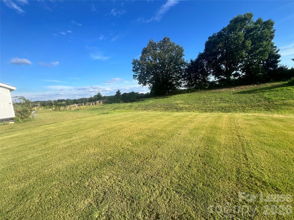 8010 Foxcroft Drive - Photo 22