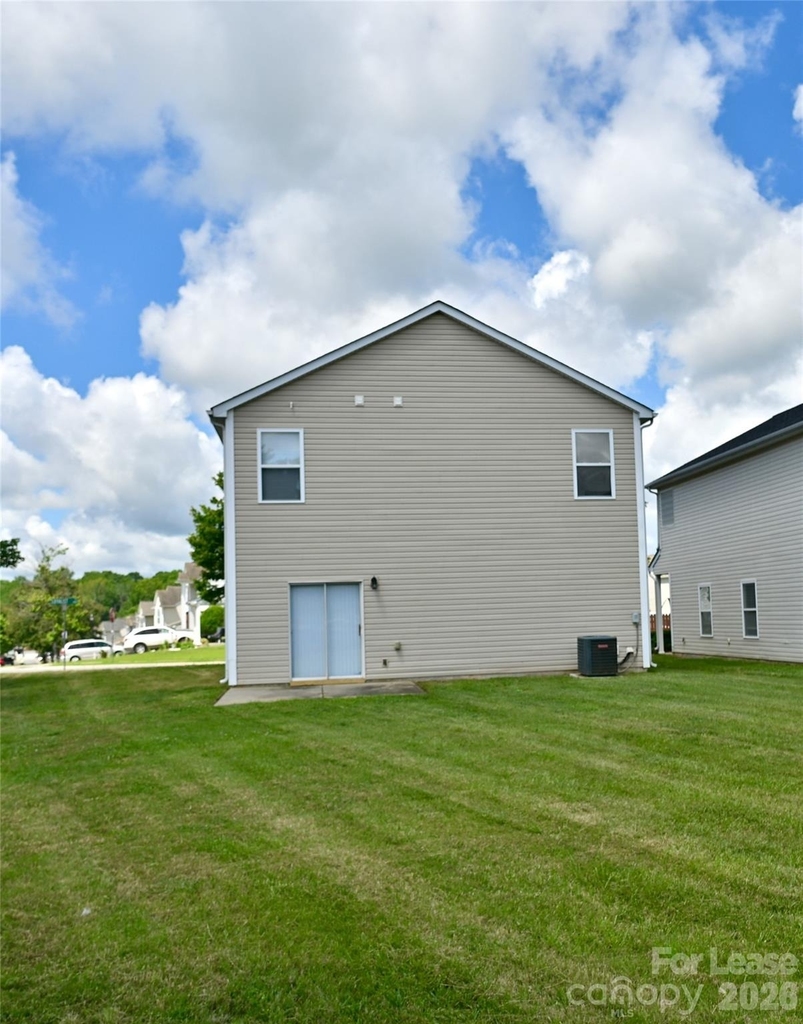 7404 Loyalist Street - Photo 17