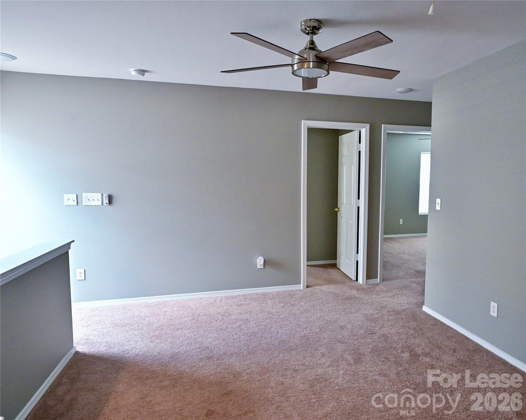 7404 Loyalist Street - Photo 9