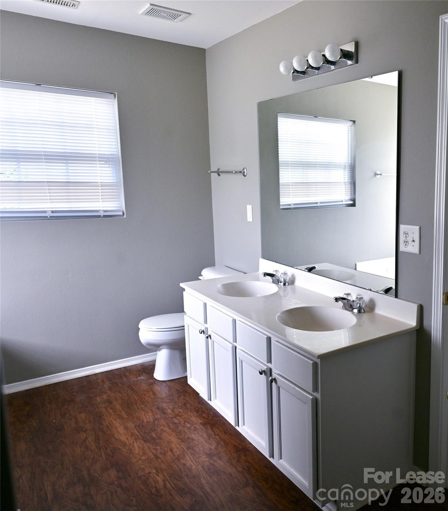 7404 Loyalist Street - Photo 16