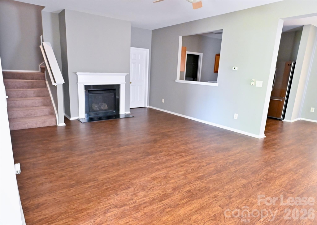7404 Loyalist Street - Photo 2