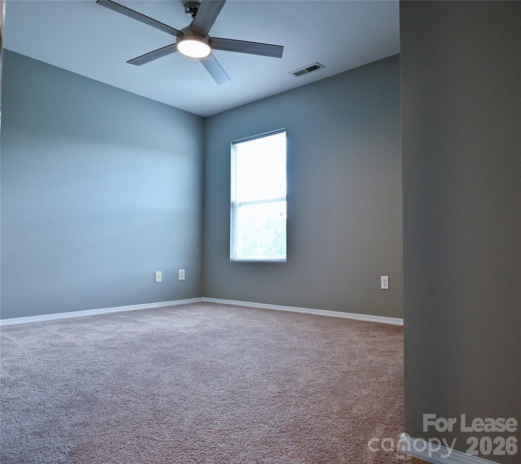 7404 Loyalist Street - Photo 13