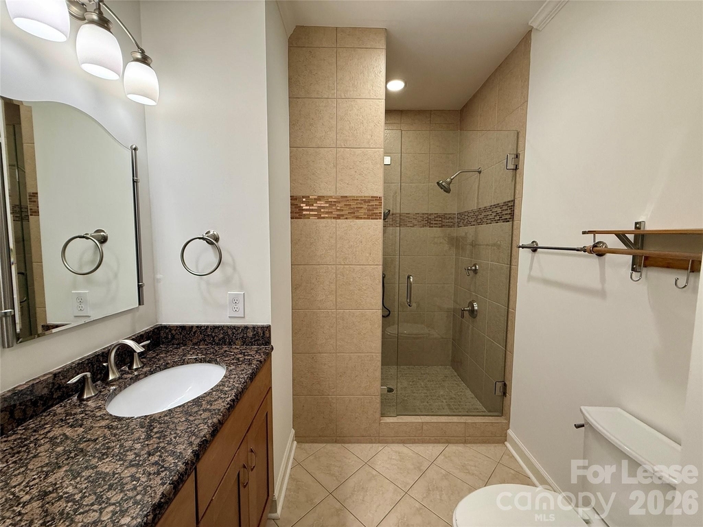 18009 Kings Point Drive - Photo 21