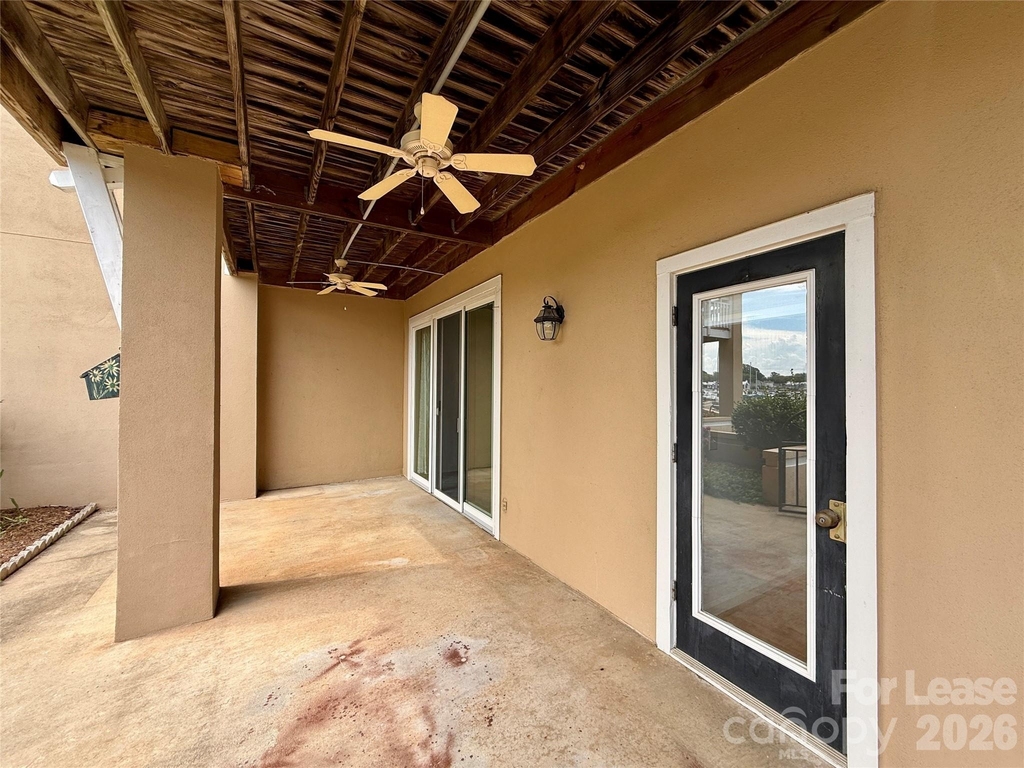 18009 Kings Point Drive - Photo 22
