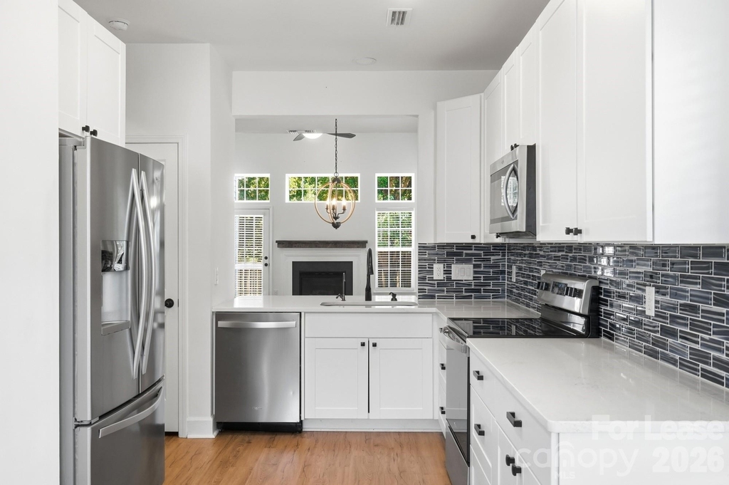 4084 Holly Villa Circle - Photo 14