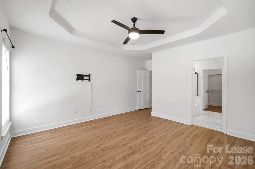 4084 Holly Villa Circle - Photo 20
