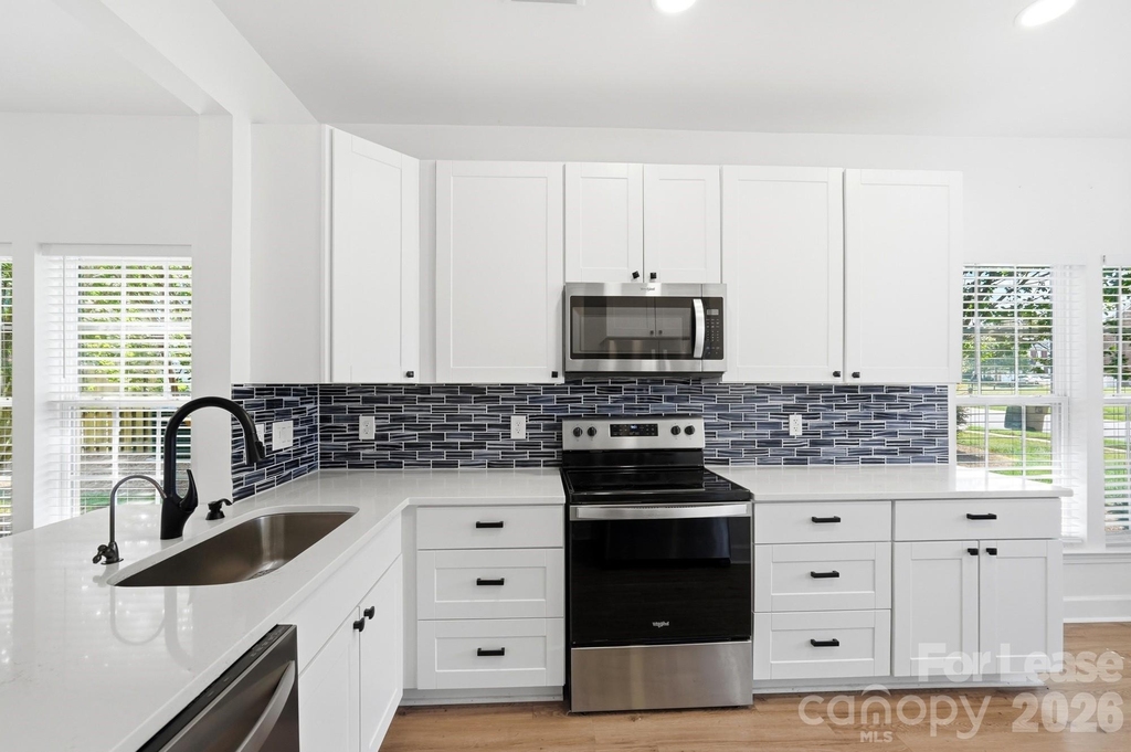 4084 Holly Villa Circle - Photo 12