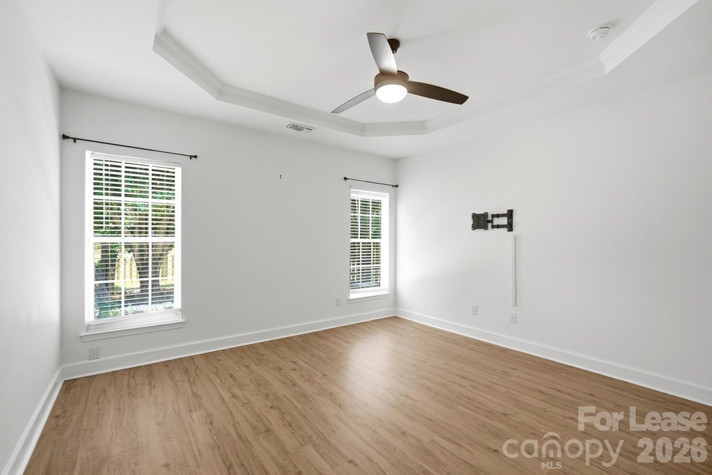 4084 Holly Villa Circle - Photo 21