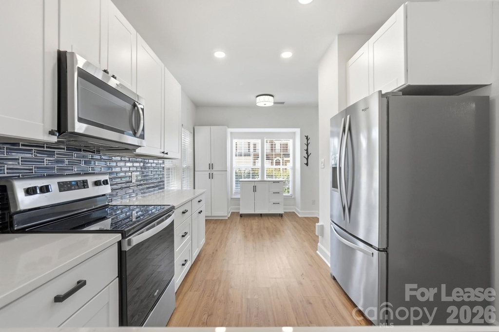 4084 Holly Villa Circle - Photo 13