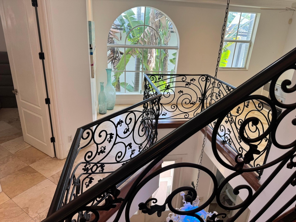 808 N Victoria Park Road - Photo 9