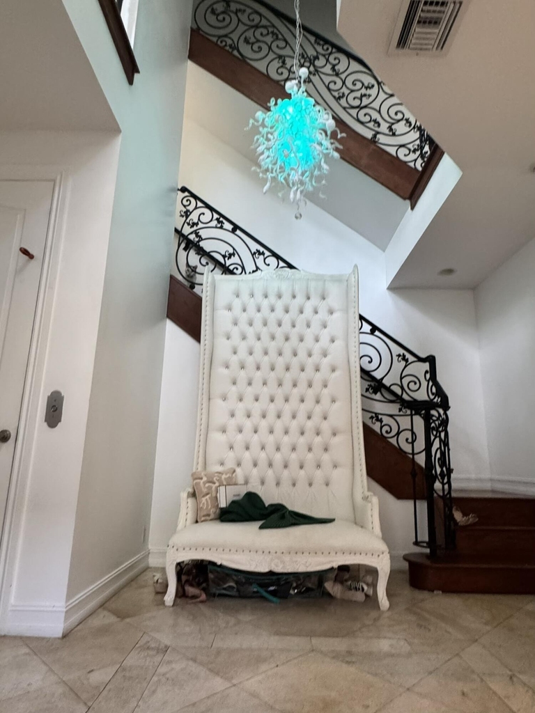 808 N Victoria Park Road - Photo 3