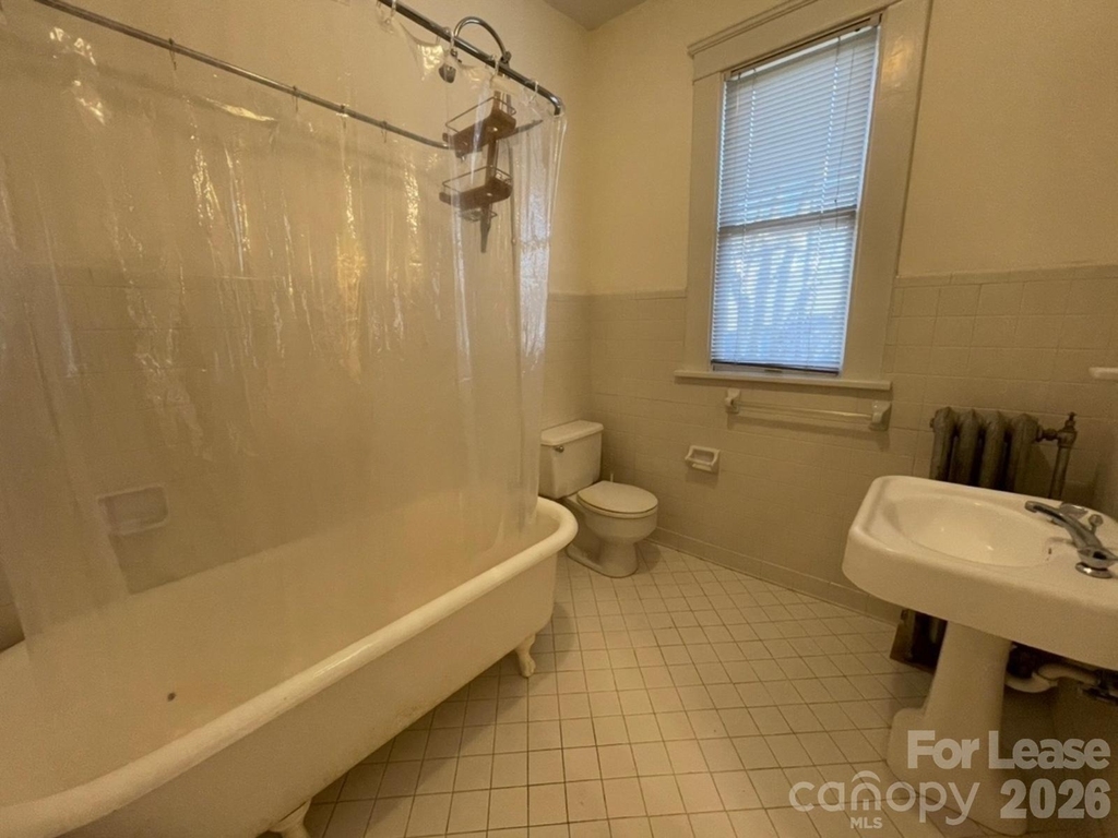501 E Kingston Avenue - Photo 13