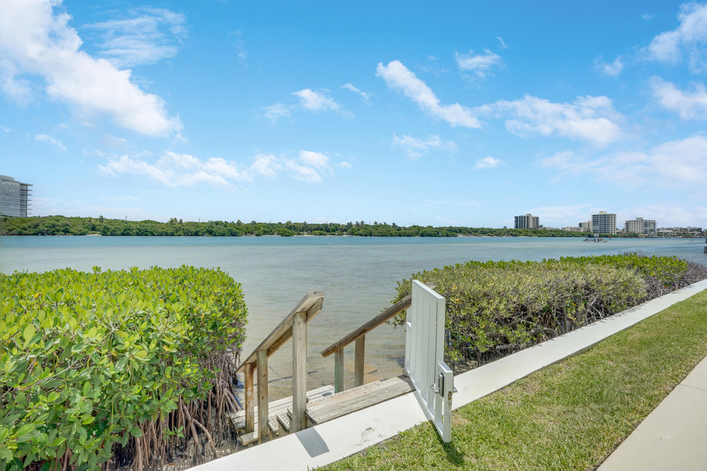 100 Waterway Road - Photo 46