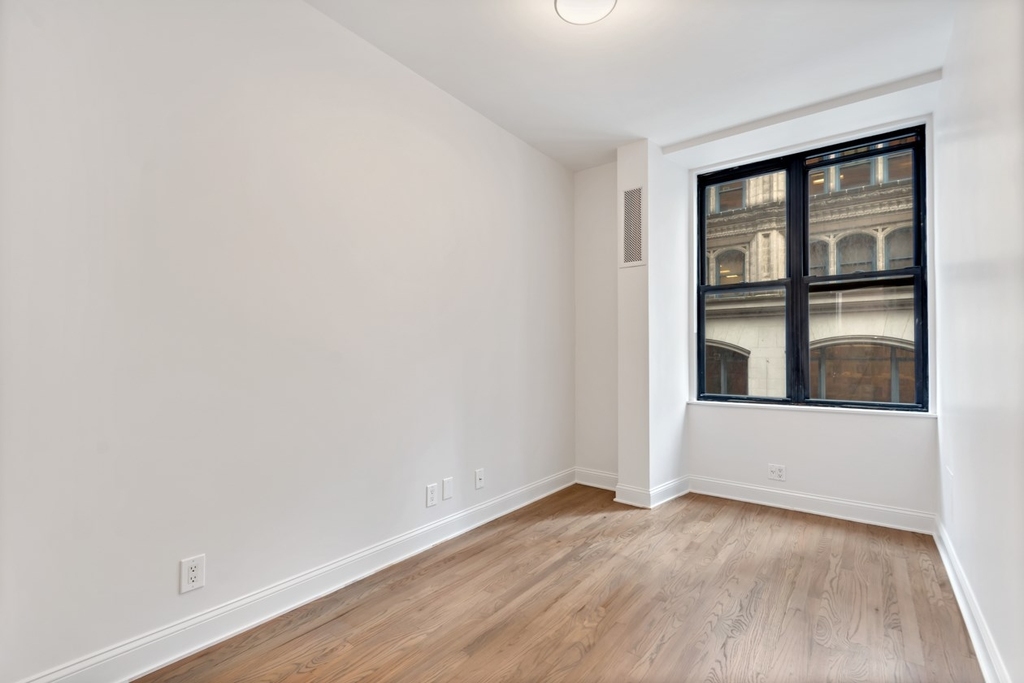121 Madison Avenue - Photo 3