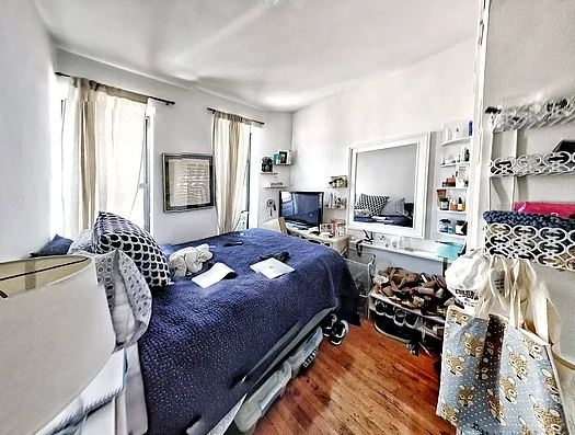 188 2nd Avenue - Photo 2
