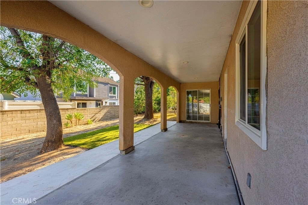 10127 Finch Ave - Photo 11