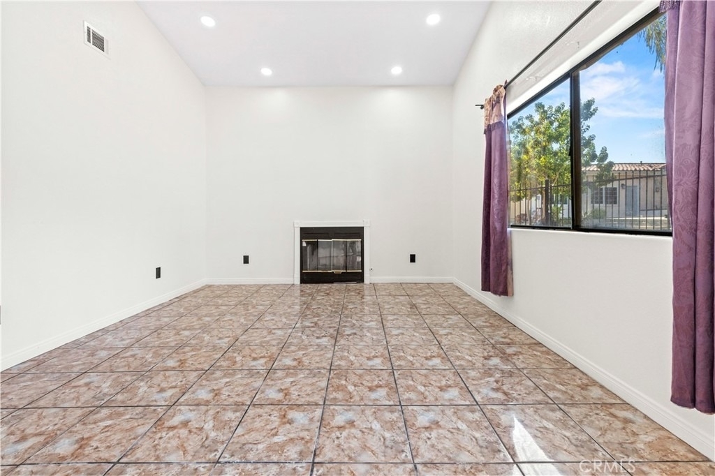 10127 Finch Ave - Photo 1
