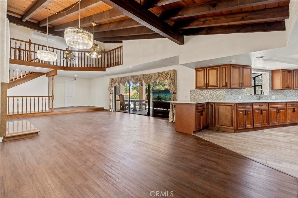 10123 Finch Ave - Photo 16